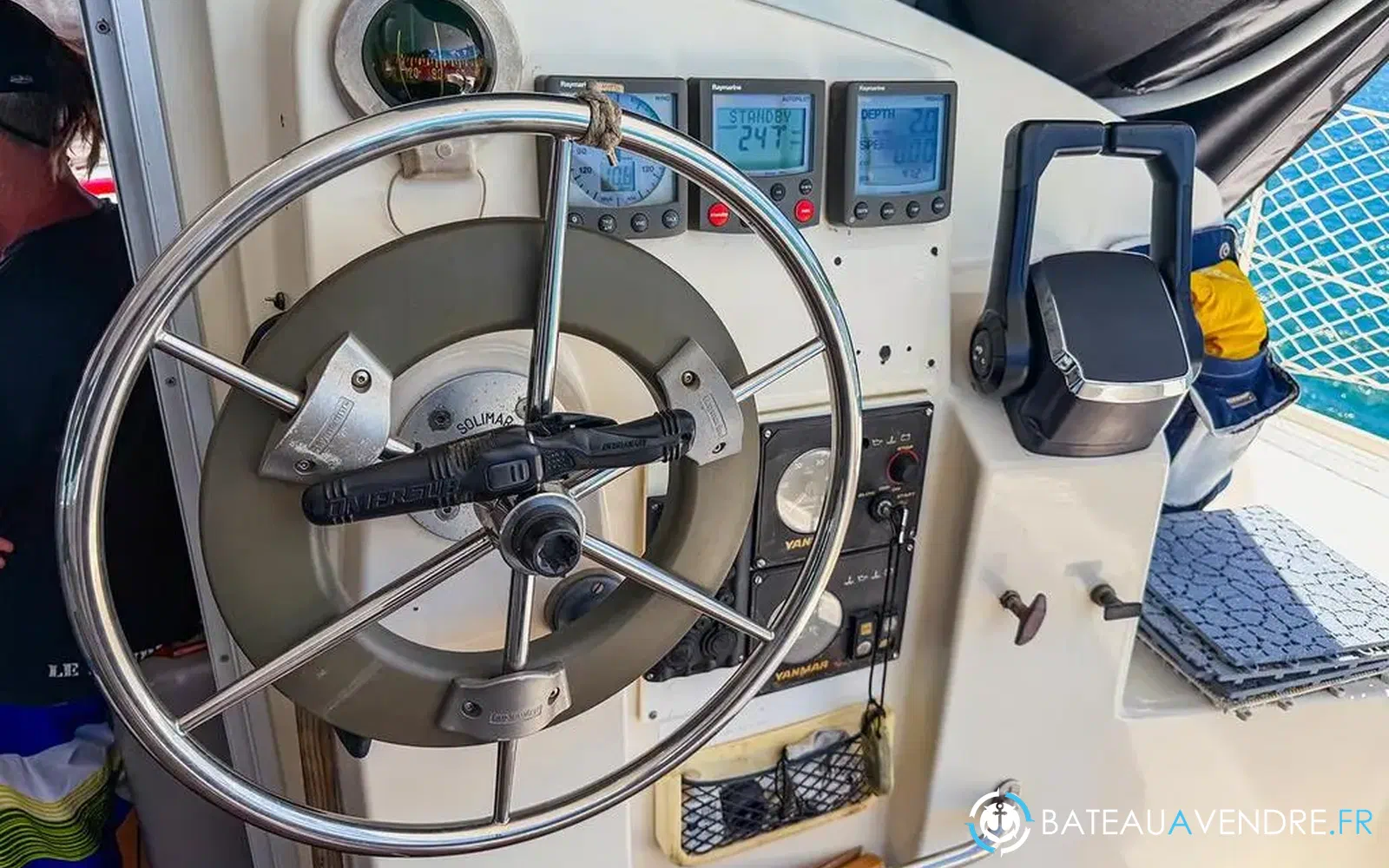 slider 13 Fountaine Pajot Athena 38