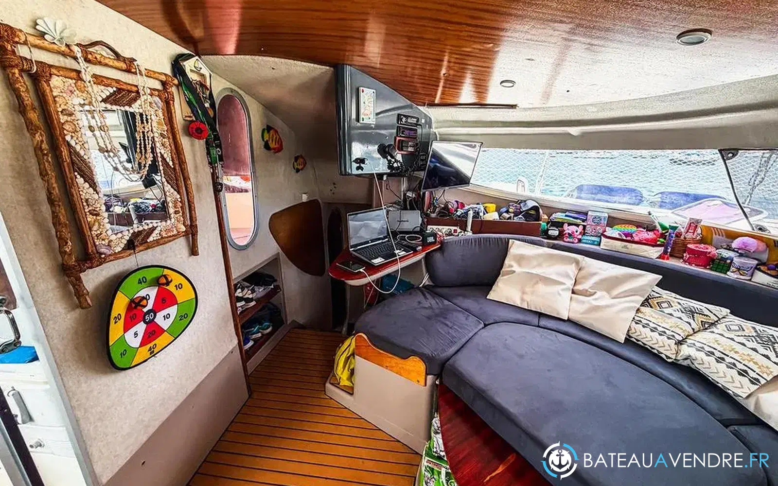 slider 14 Fountaine Pajot Athena 38