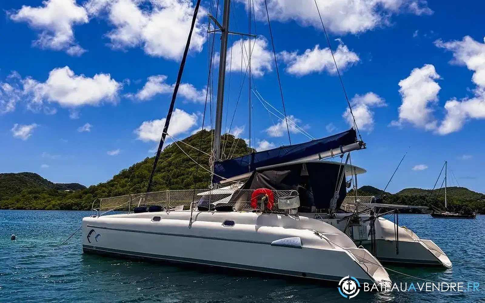 slider 1 Fountaine Pajot Athena 38