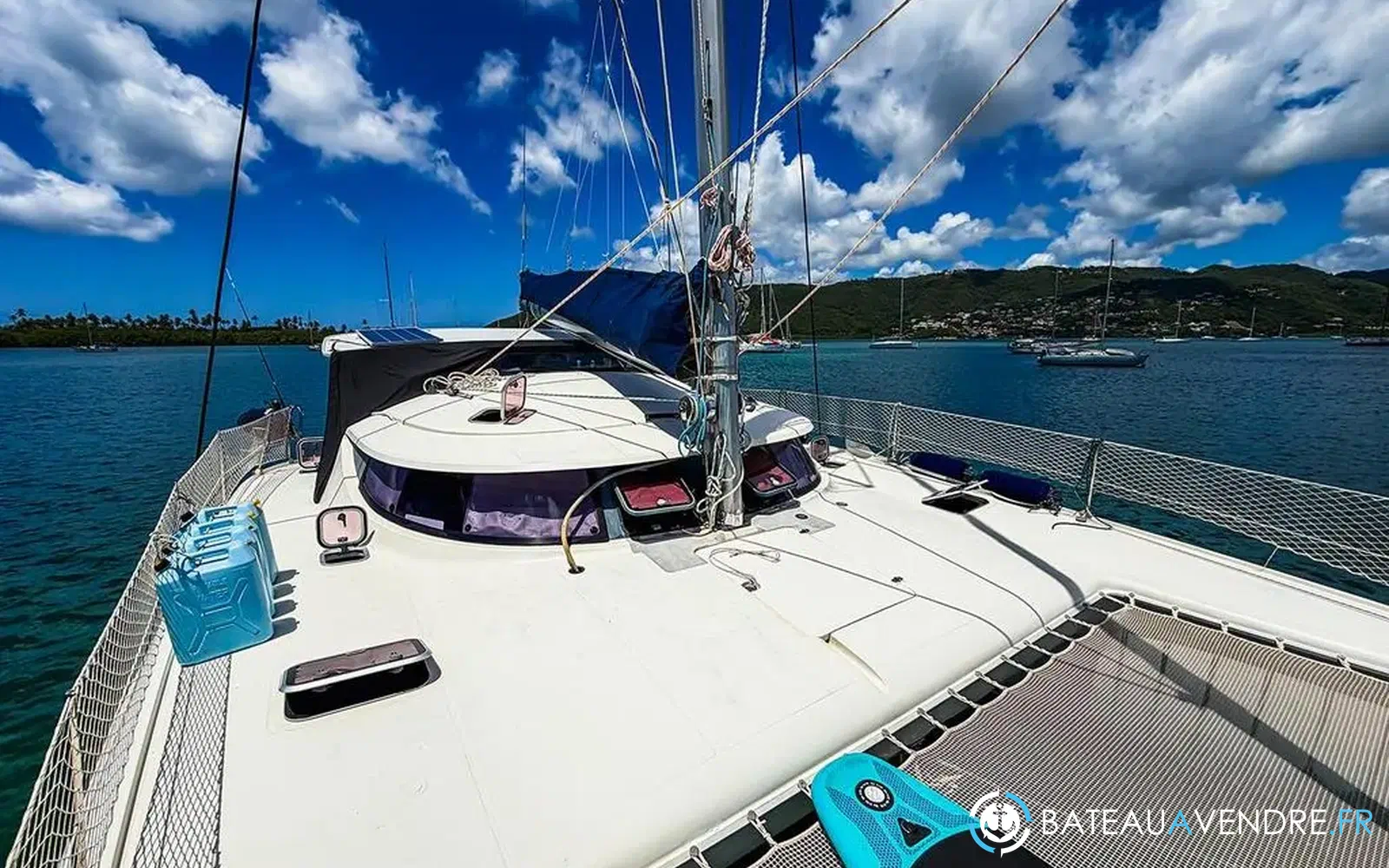 slider 4 Fountaine Pajot Athena 38