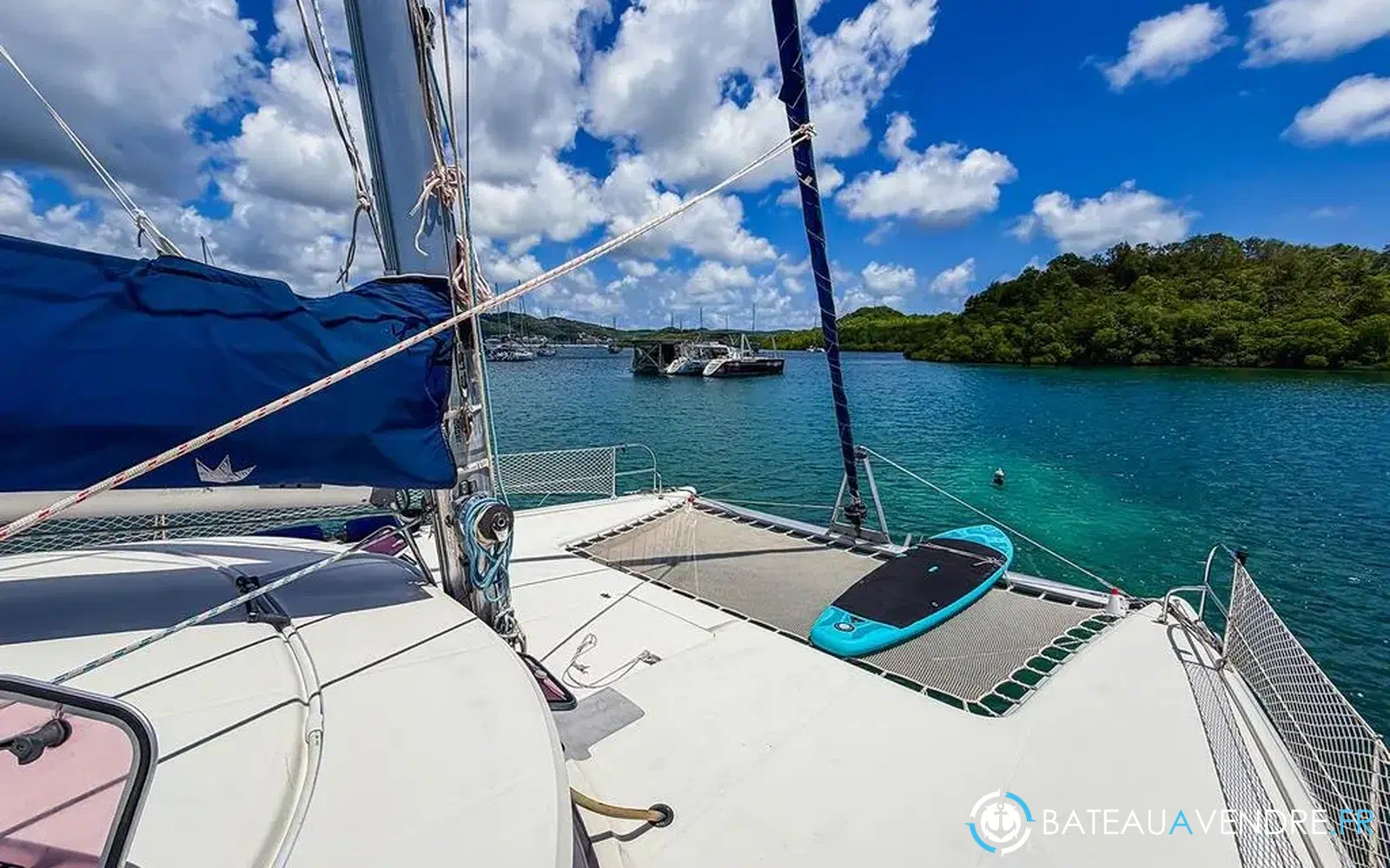 slider 6 Fountaine Pajot Athena 38
