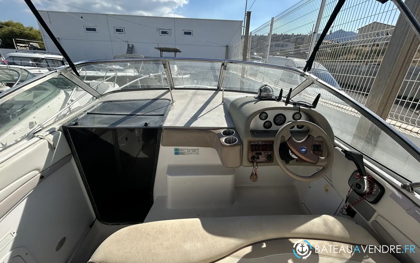 slider 5 Four Winns Vista 258