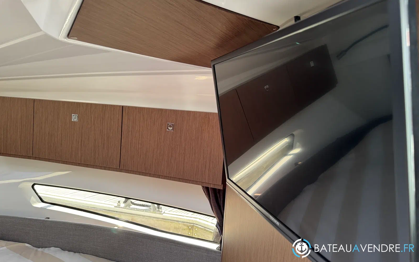 slider 27 Beneteau Antares 9 OB