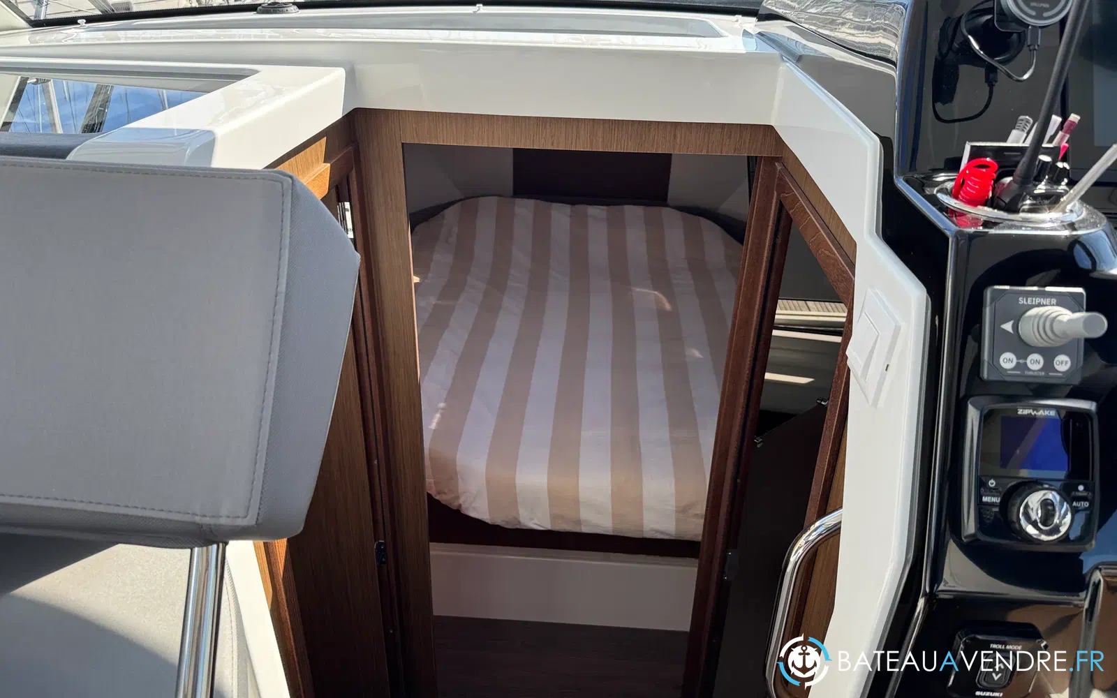 slider 22 Beneteau Antares 9 OB