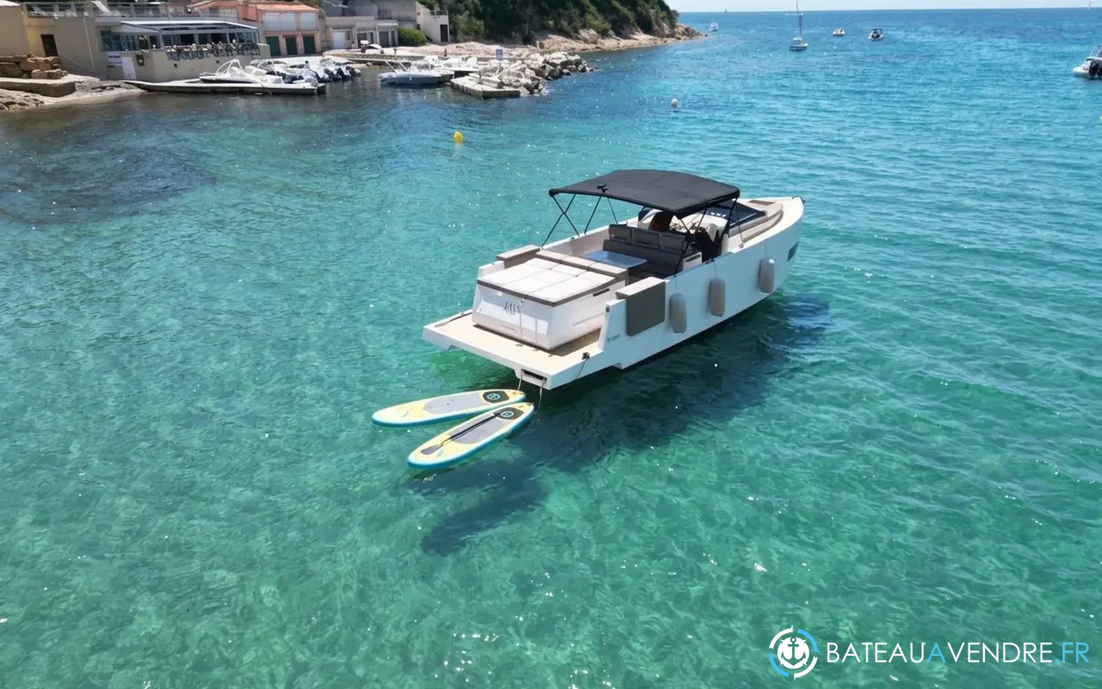 slider 0 De Antonio Yachts D33 Cruiser