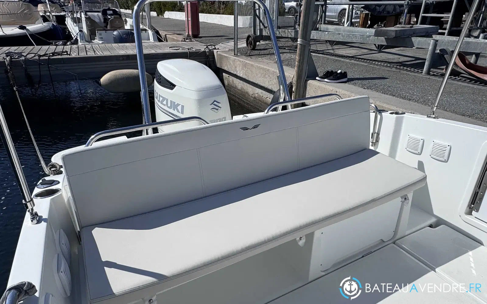 slider 4 Beneteau Flyer 8 SUNdeck