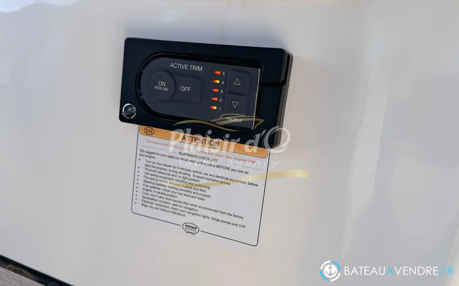 slider 23 Sessa Marine Key Largo 34