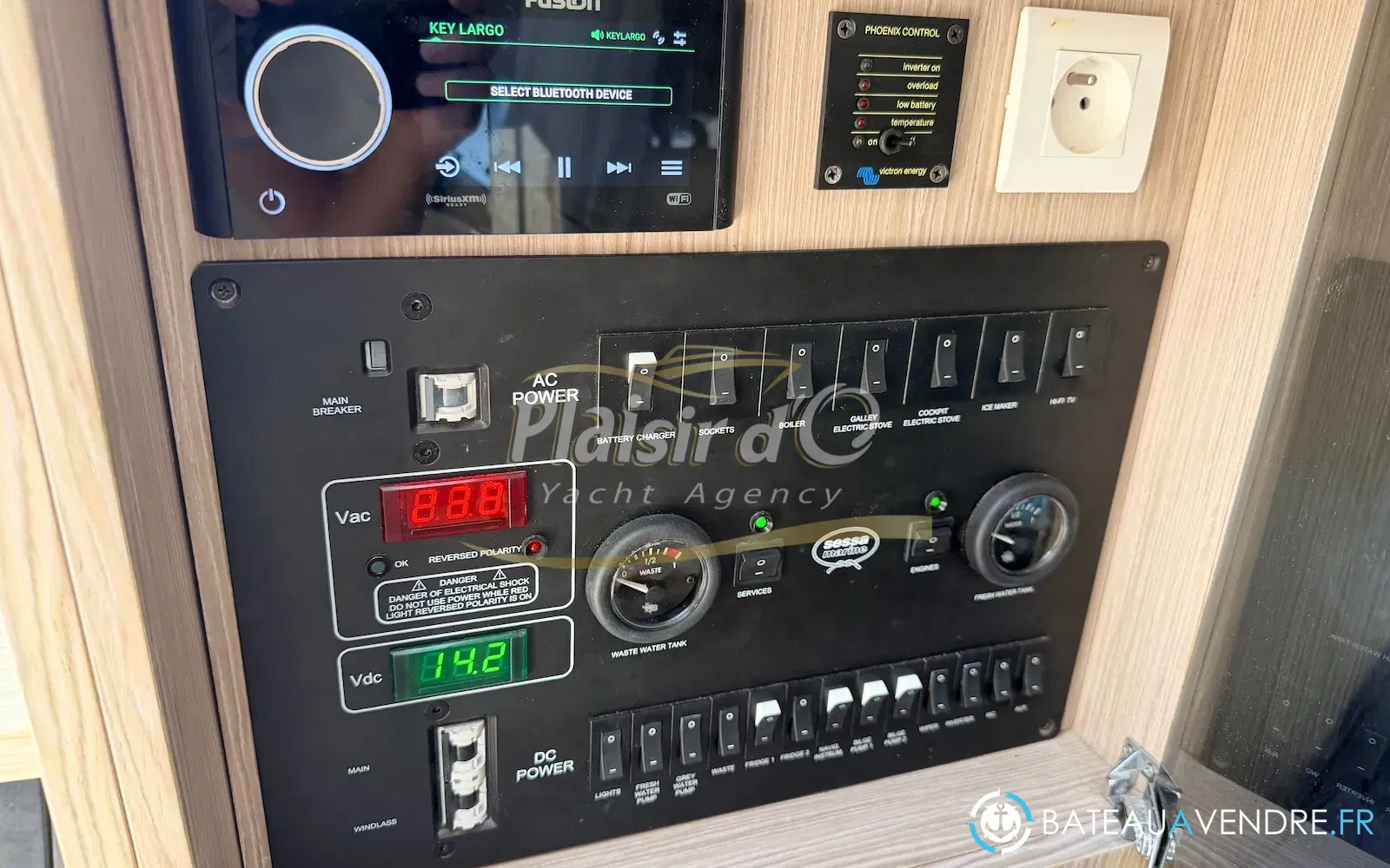 slider 33 Sessa Marine Key Largo 34