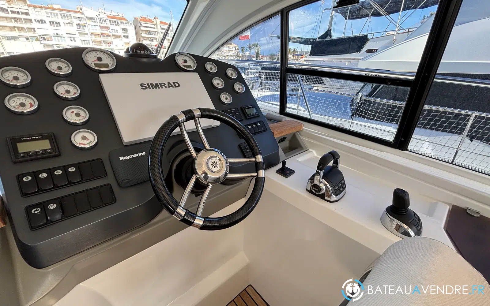 slider 12 Beneteau GT 44