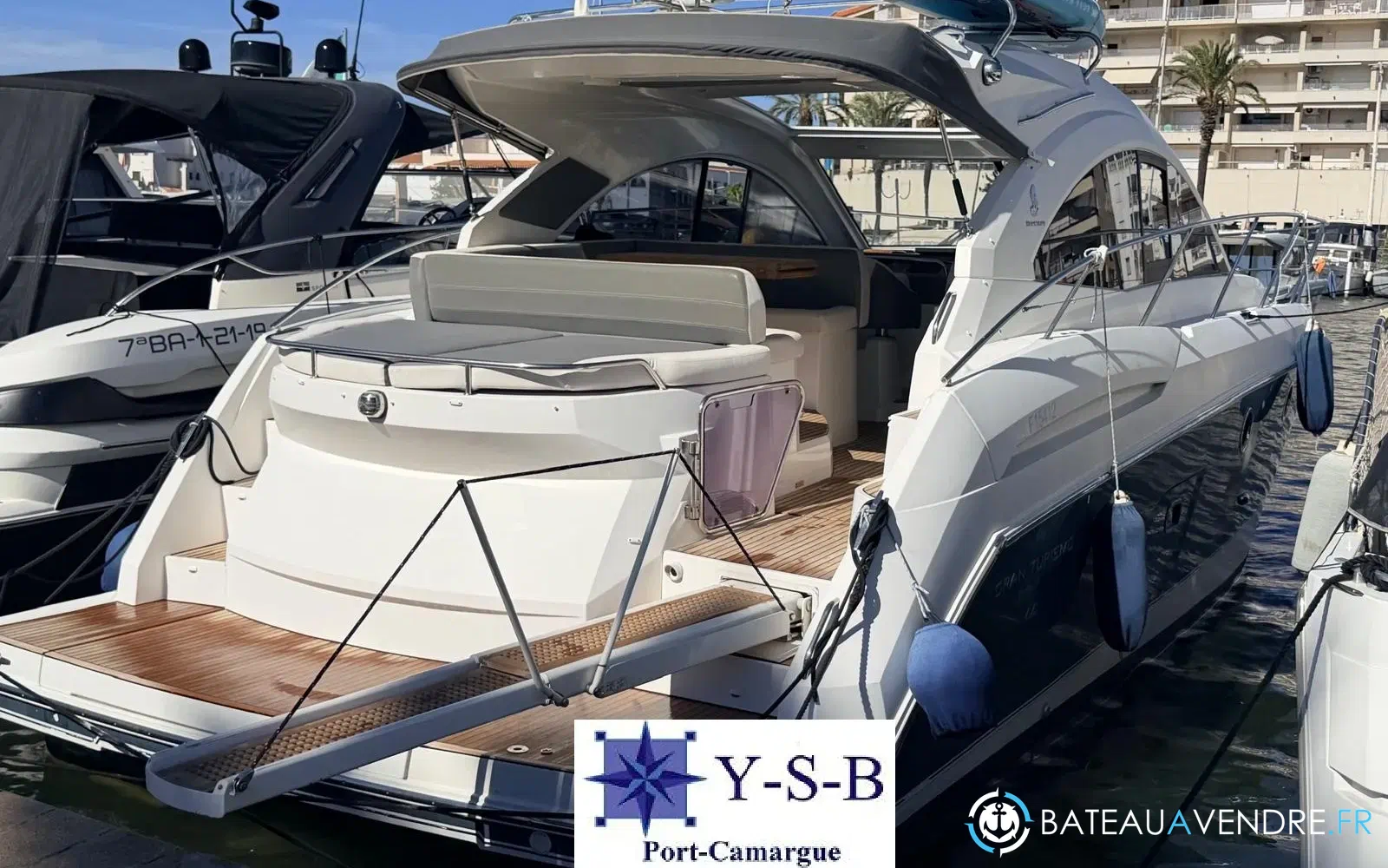 slider 0 Beneteau GT 44