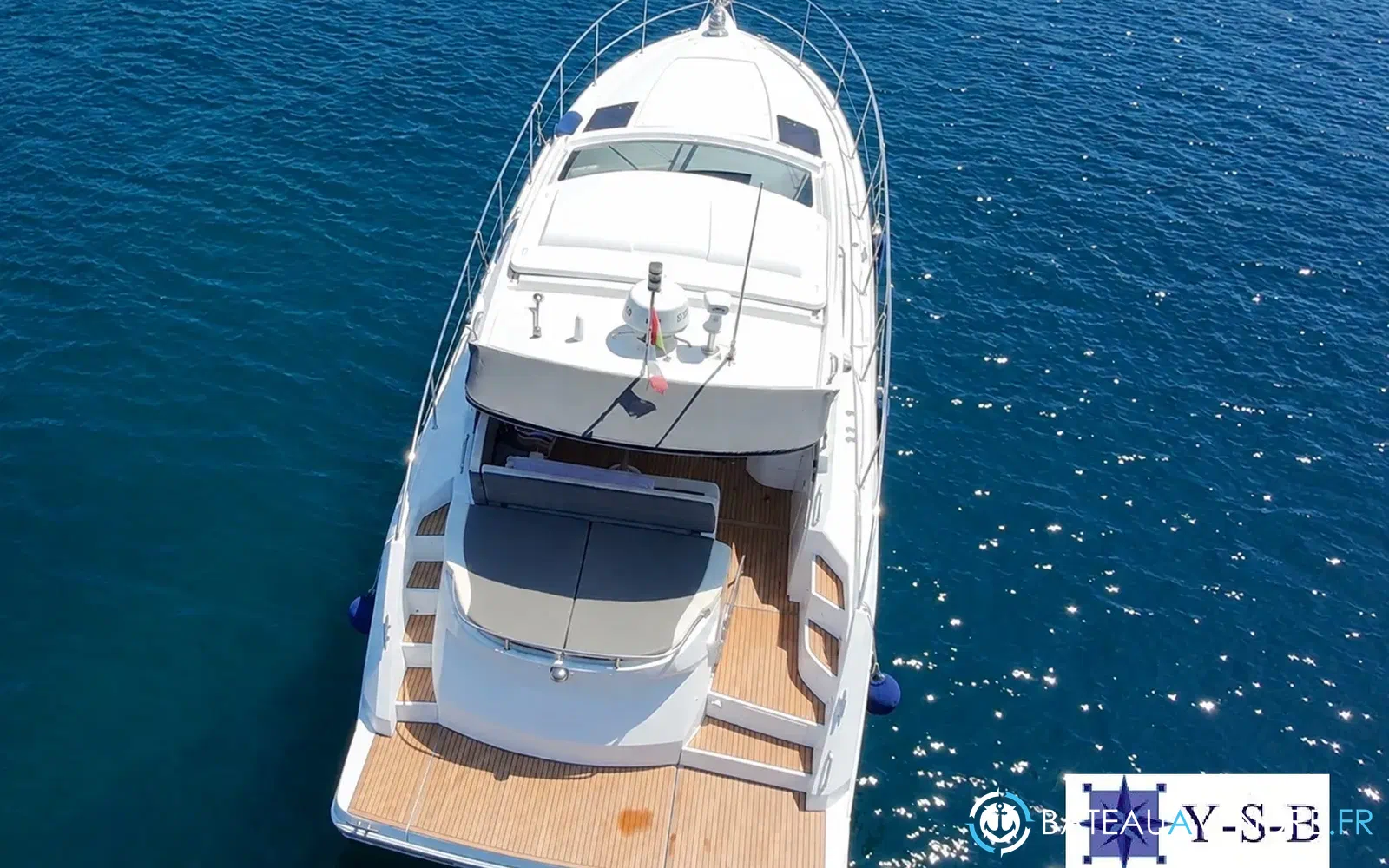 slider 1 Beneteau GT 44