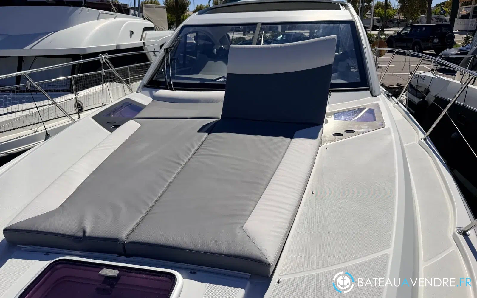 slider 5 Beneteau GT 44