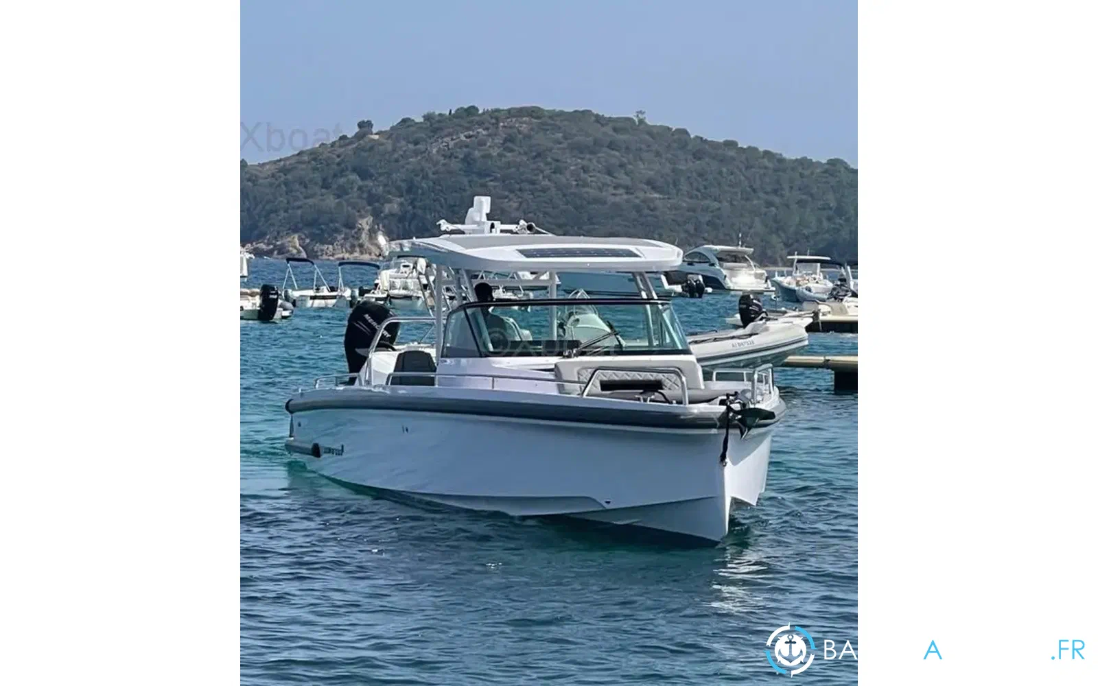 slider 2 Axopar 37 Cabin