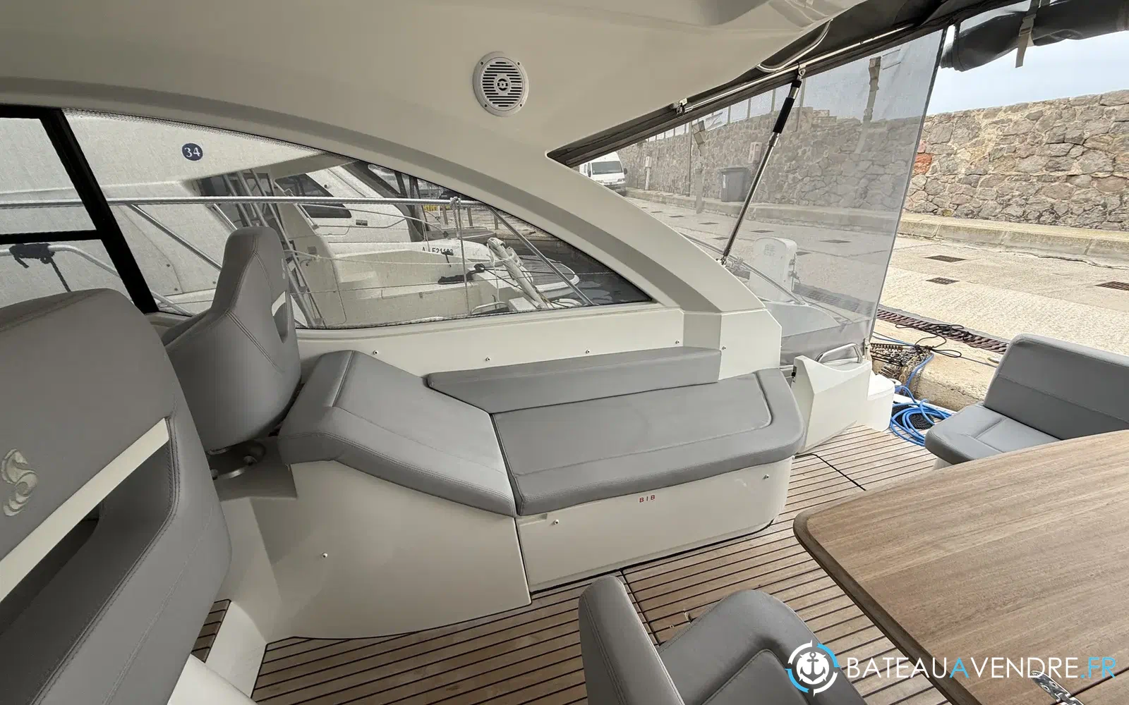 slider 11 Beneteau Flyer Gran Turismo 38
