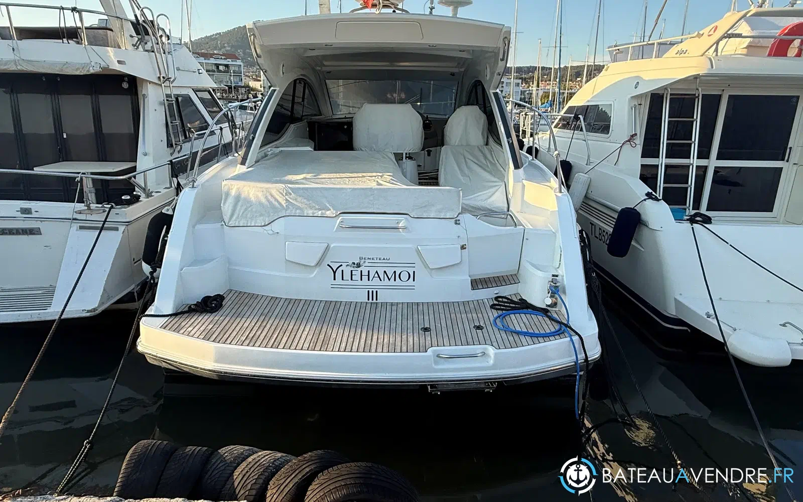 slider 1 Beneteau Flyer Gran Turismo 38