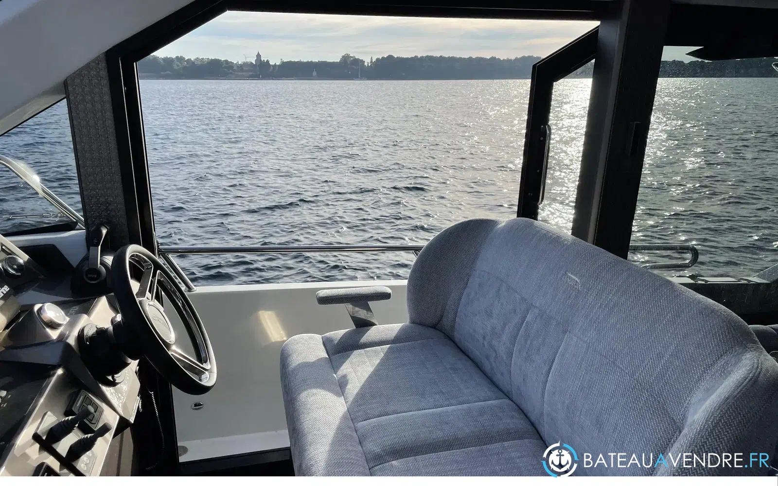 slider 5 Galeon 400 Fly