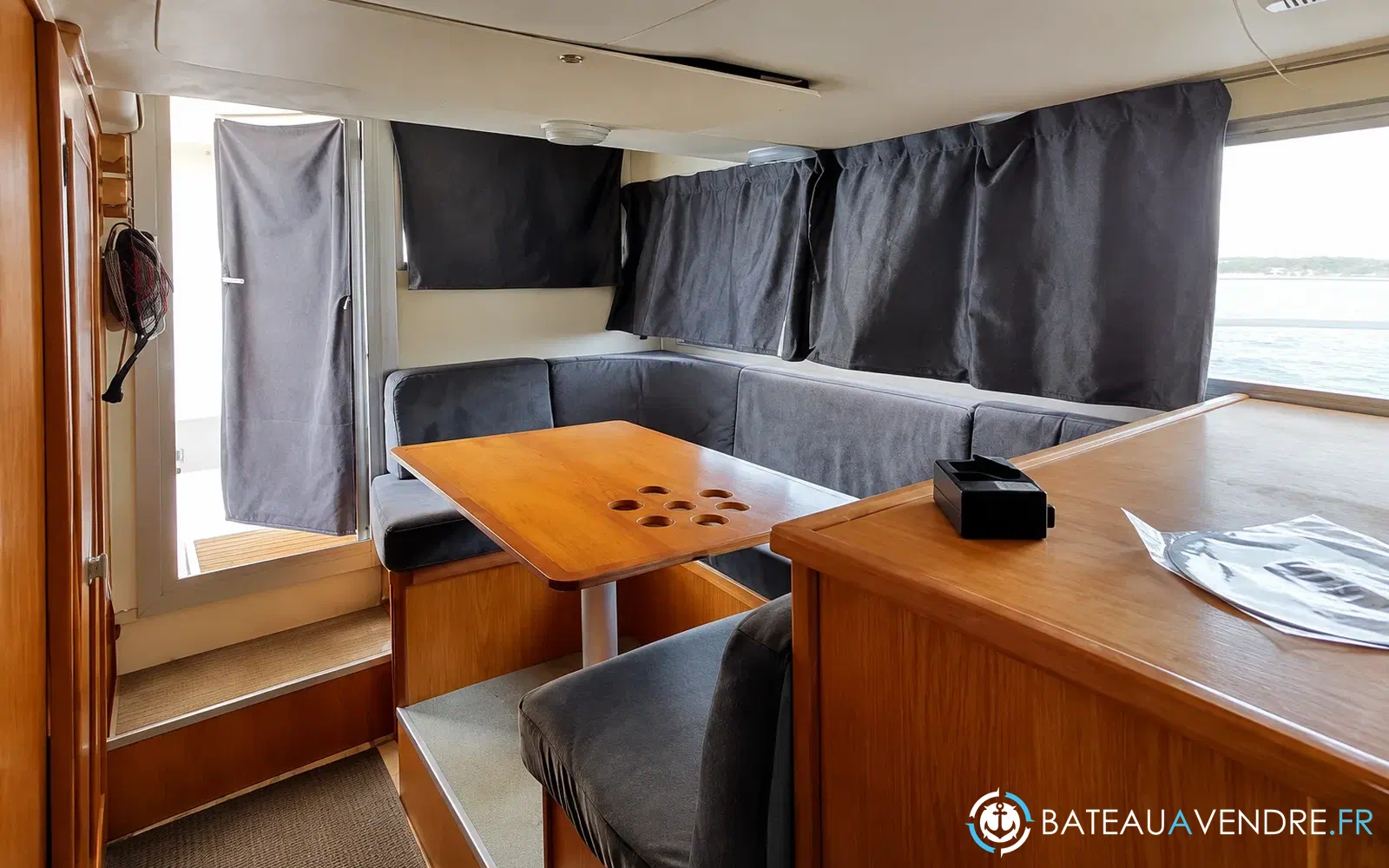 slider 1 Flash Boat 275 Fly