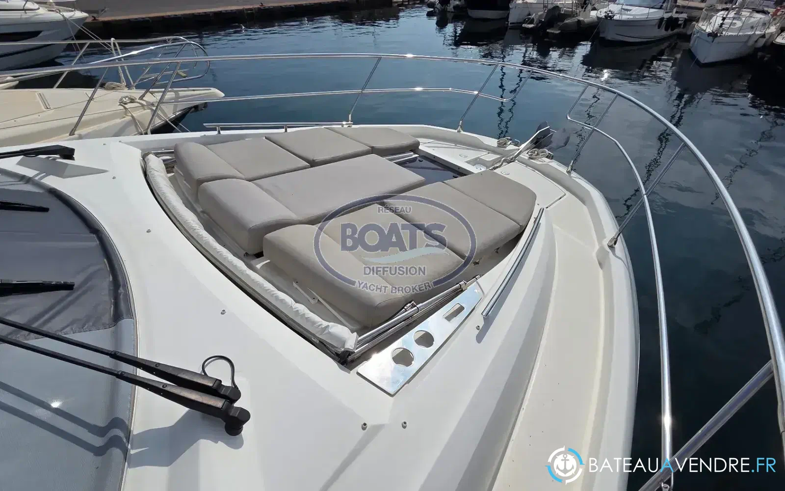 slider 4 Jeanneau Prestige 460 Fly