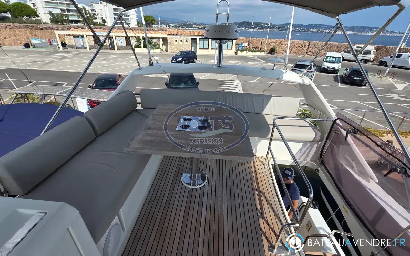 slider 6 Jeanneau Prestige 460 Fly