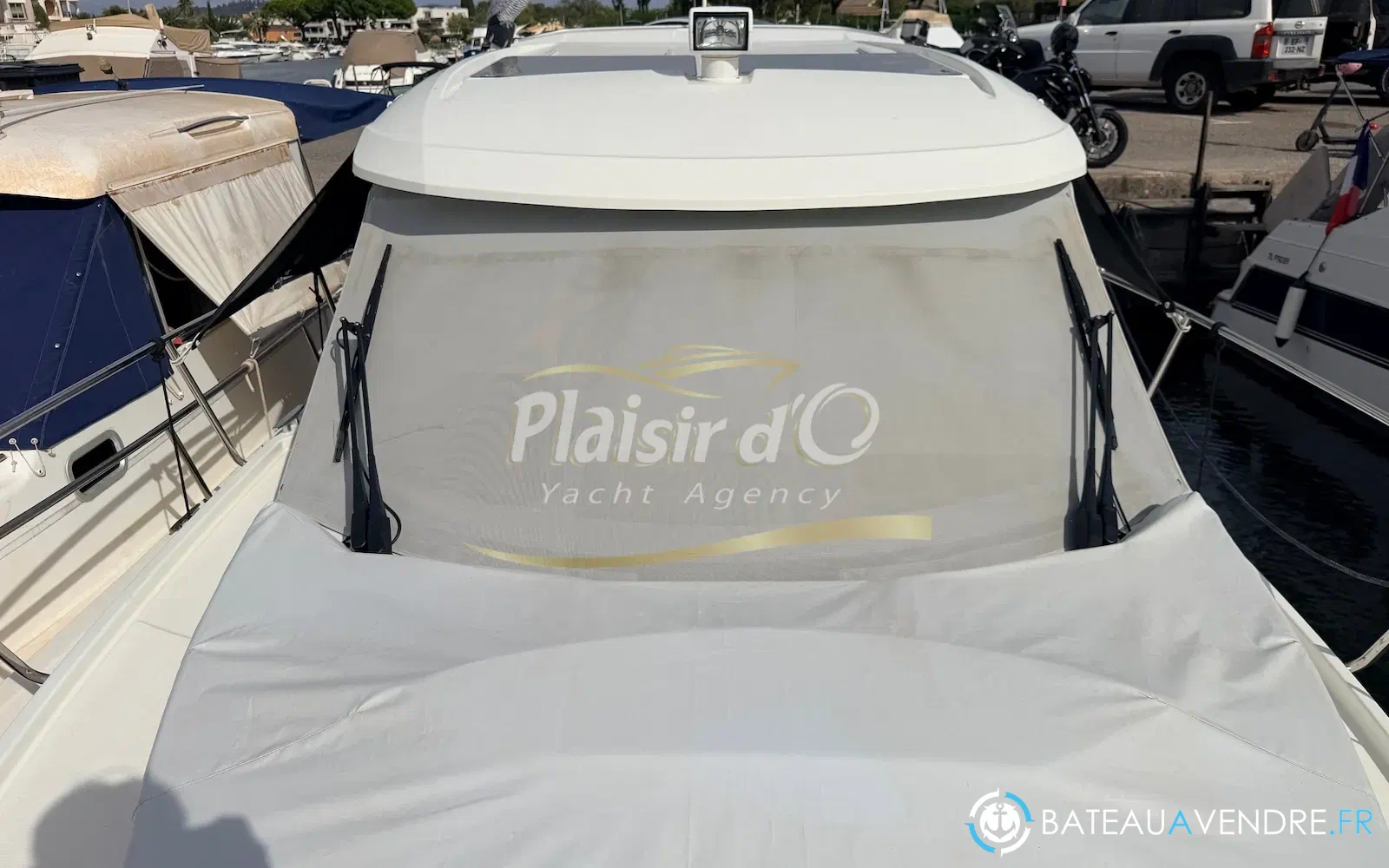 slider 13 Jeanneau Merry Fisher 895