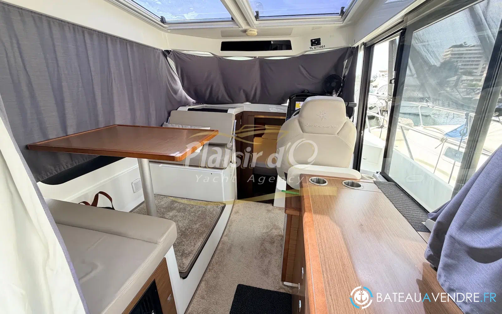 slider 14 Jeanneau Merry Fisher 895