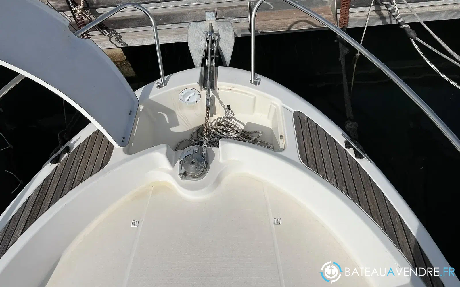 slider 16 Jeanneau Cap Camarat 755 WA