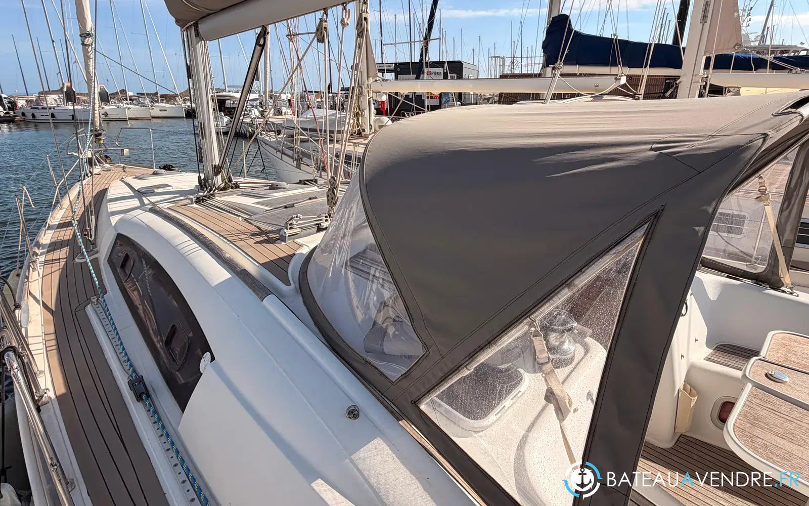 slider 9 Beneteau Oceanis 43