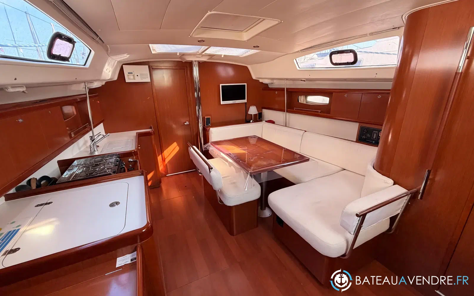 slider 17 Beneteau Oceanis 43