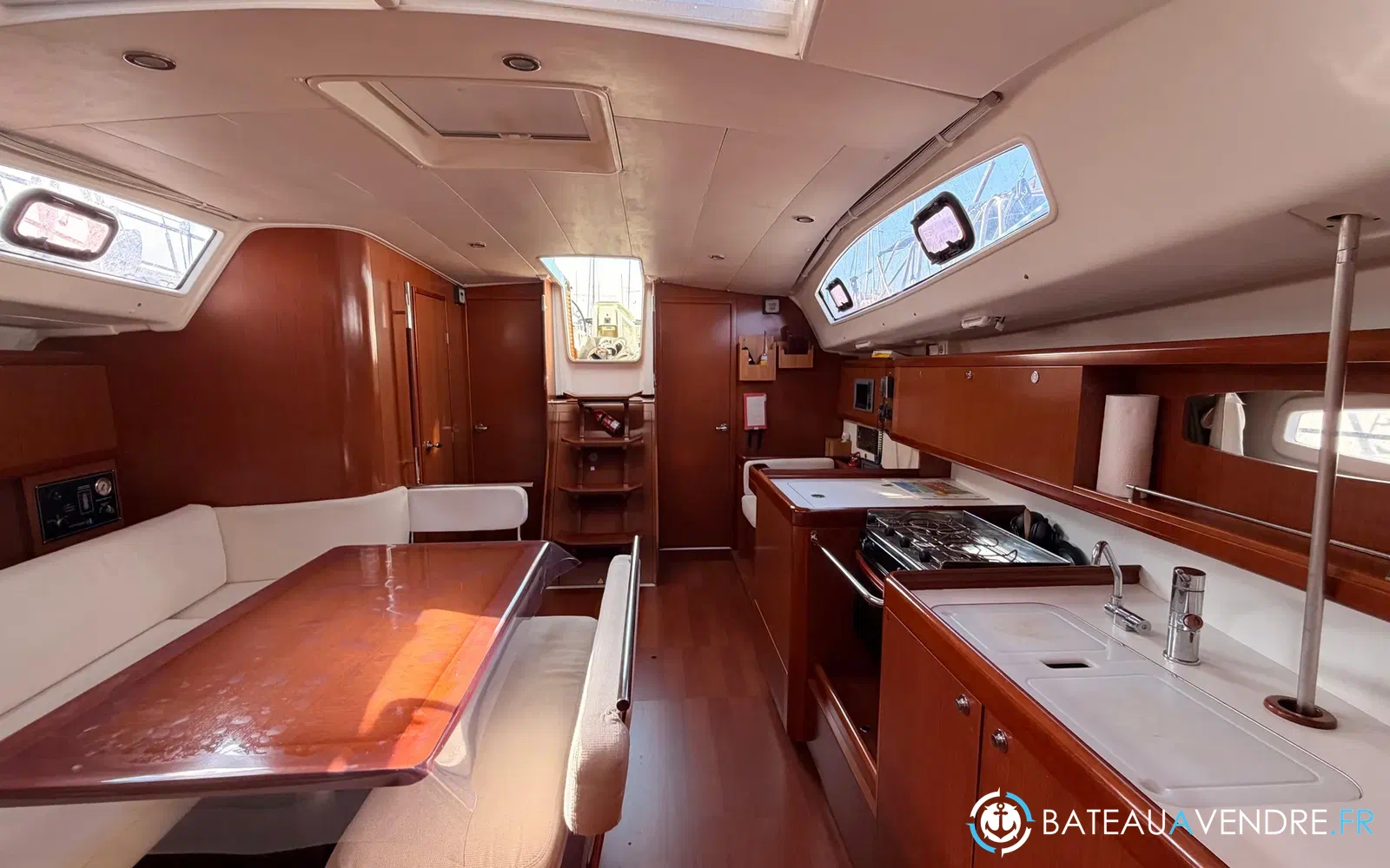 slider 21 Beneteau Oceanis 43