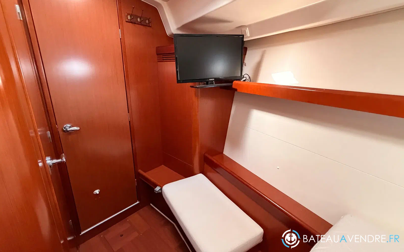 slider 25 Beneteau Oceanis 43