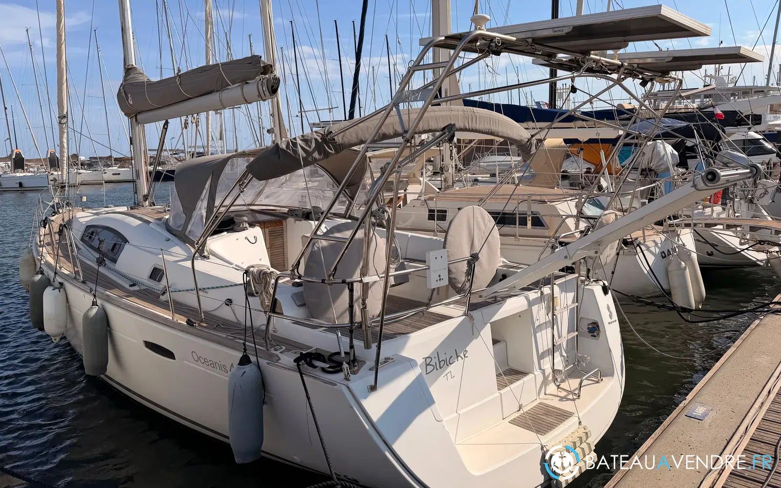slider 3 Beneteau Oceanis 43