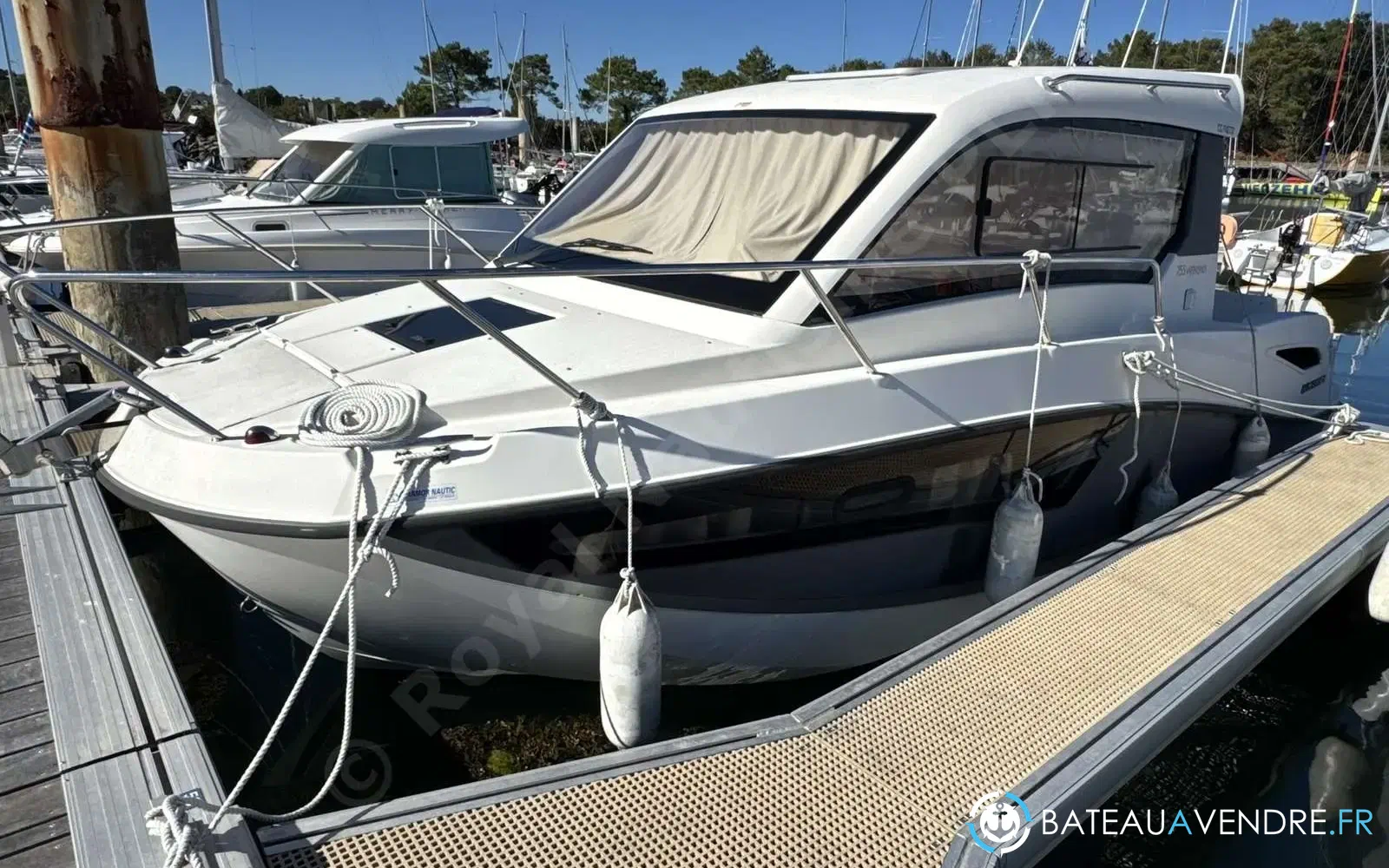 slider 1 Quicksilver Activ 755 Weekend