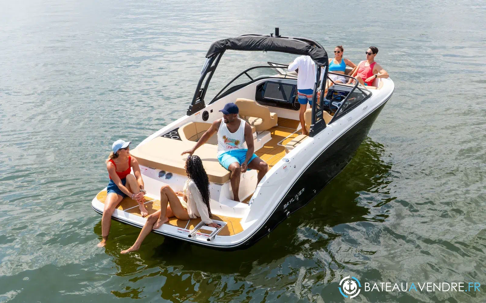 slider 3 Bayliner V22i