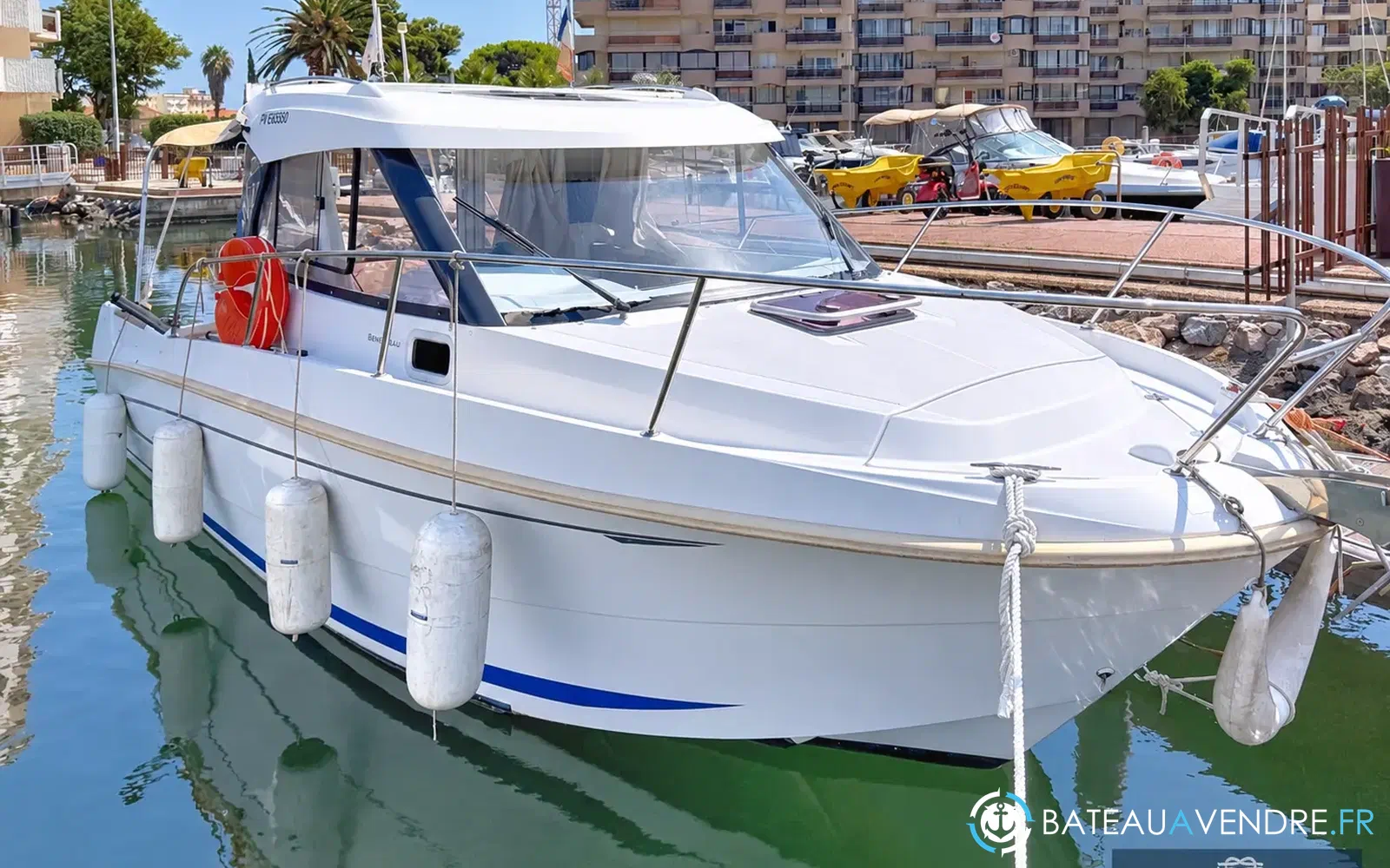 slider 0 Beneteau Antares 780 HB