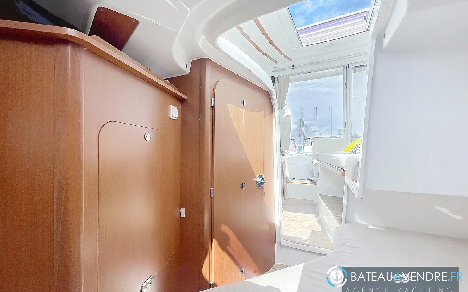 slider 12 Beneteau Antares 780 HB