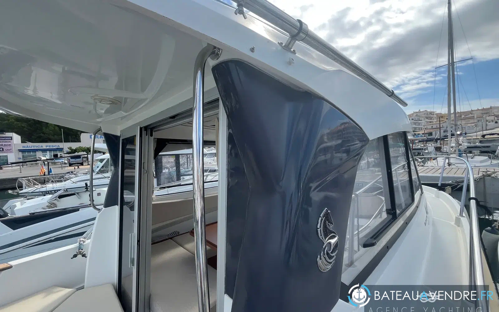 slider 16 Beneteau Antares 780 HB