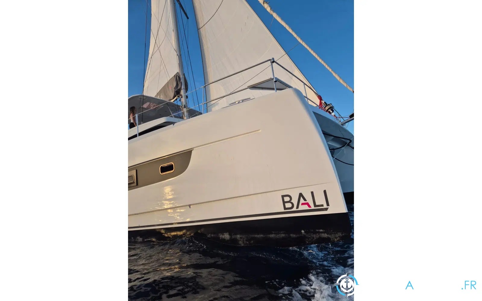 slider 10 Bali Catamarans 4 6 OPEN SPACE-TITAN III