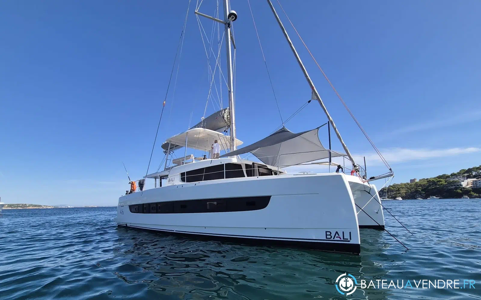 slider 18 Bali Catamarans 4 6 OPEN SPACE-TITAN III