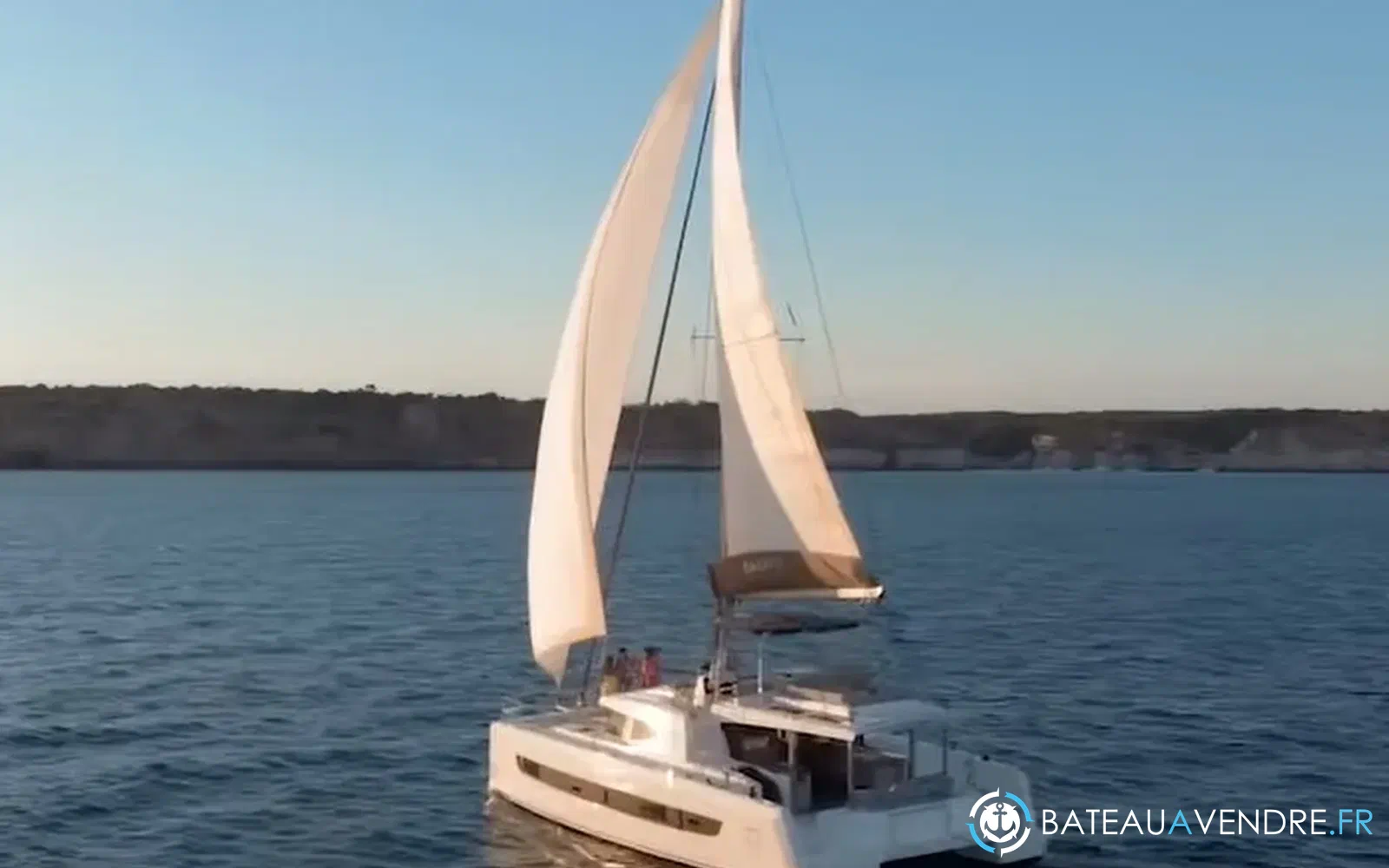 slider 0 Bali Catamarans 4 6 OPEN SPACE-TITAN III