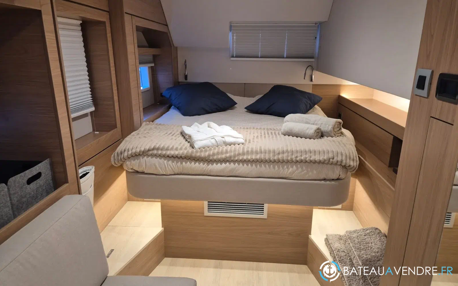 slider 35 Bali Catamarans 4 6 OPEN SPACE-TITAN III
