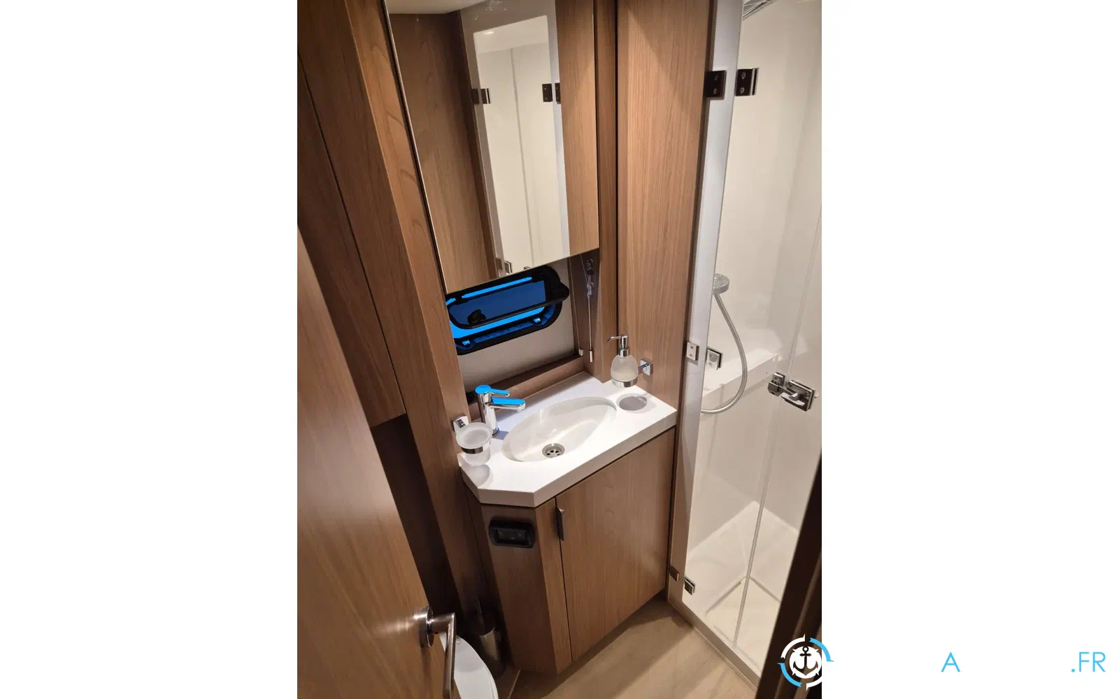 slider 37 Bali Catamarans 4 6 OPEN SPACE-TITAN III