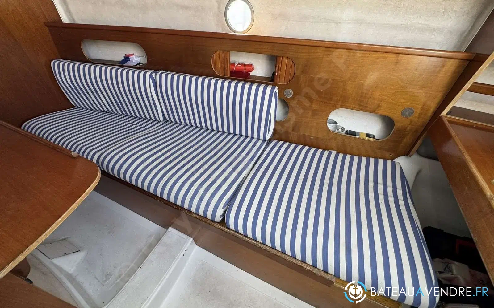 slider 19 Beneteau First 260 Spirit