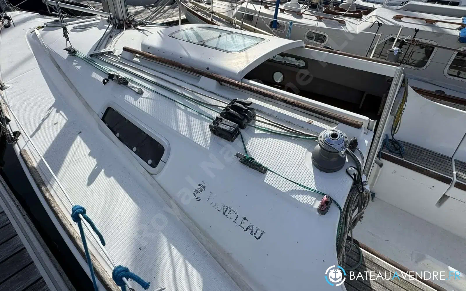 slider 2 Beneteau First 260 Spirit