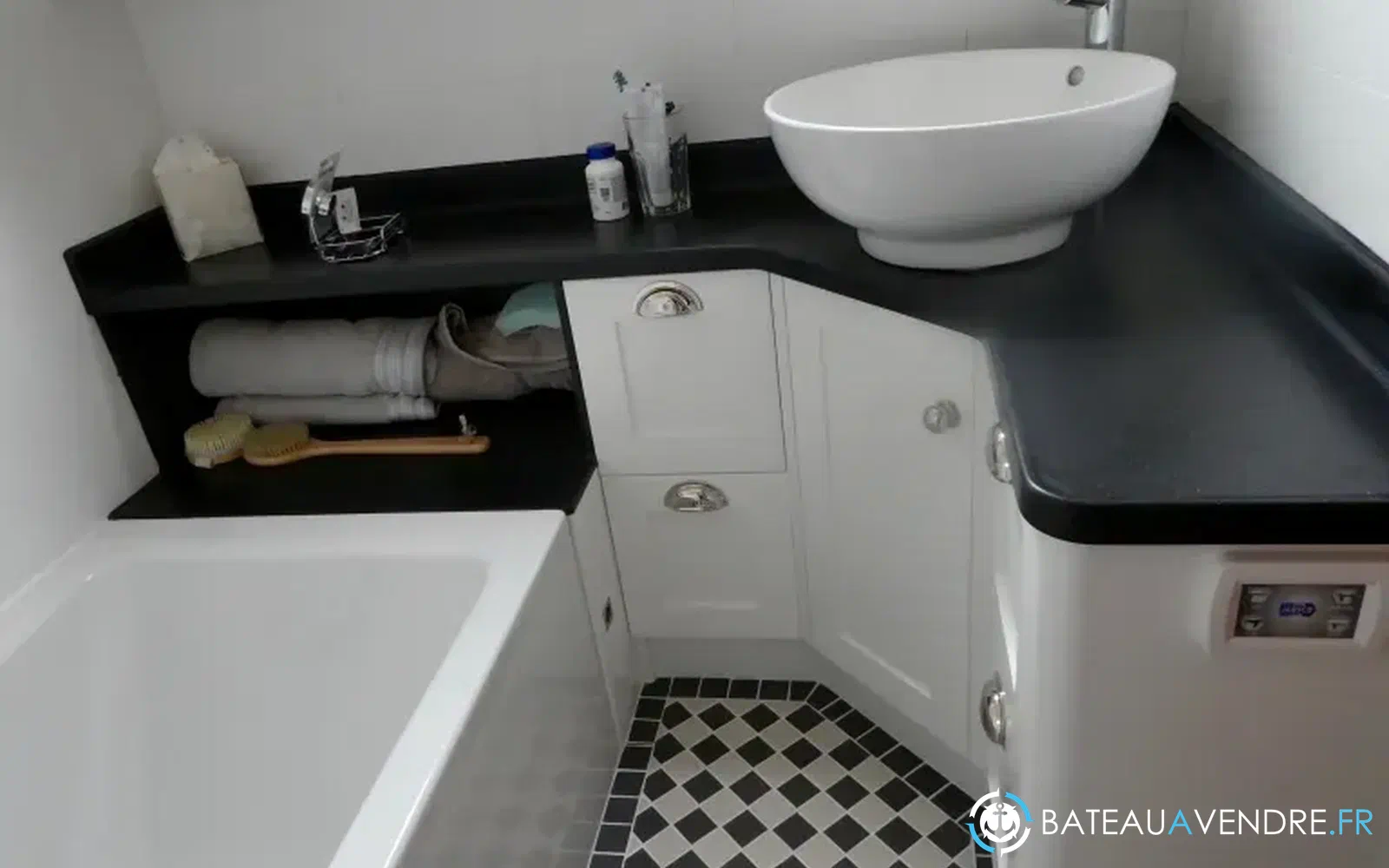 slider 8 Piper 49
