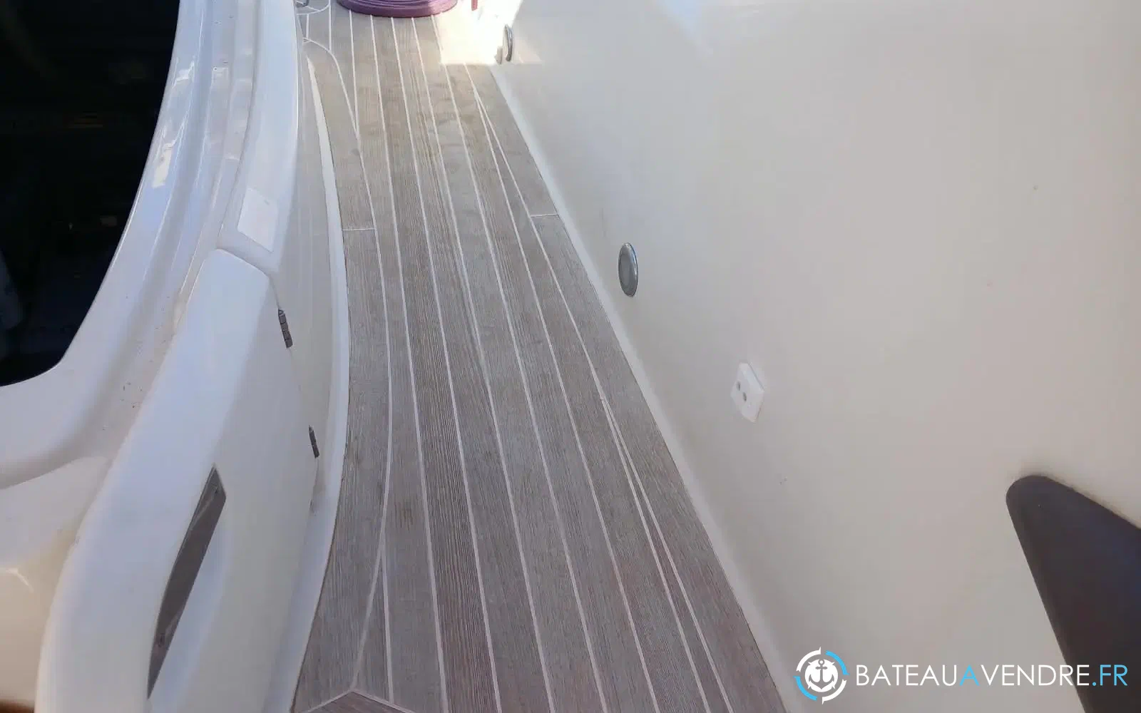 slider 4 Sessa Marine S32