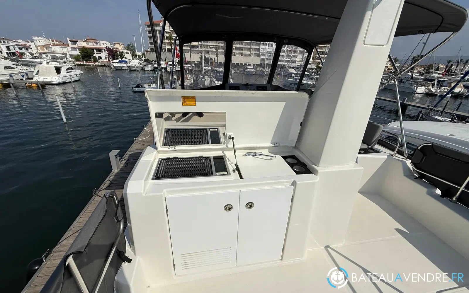 slider 15 Beneteau Swift Trawler 41 Fly