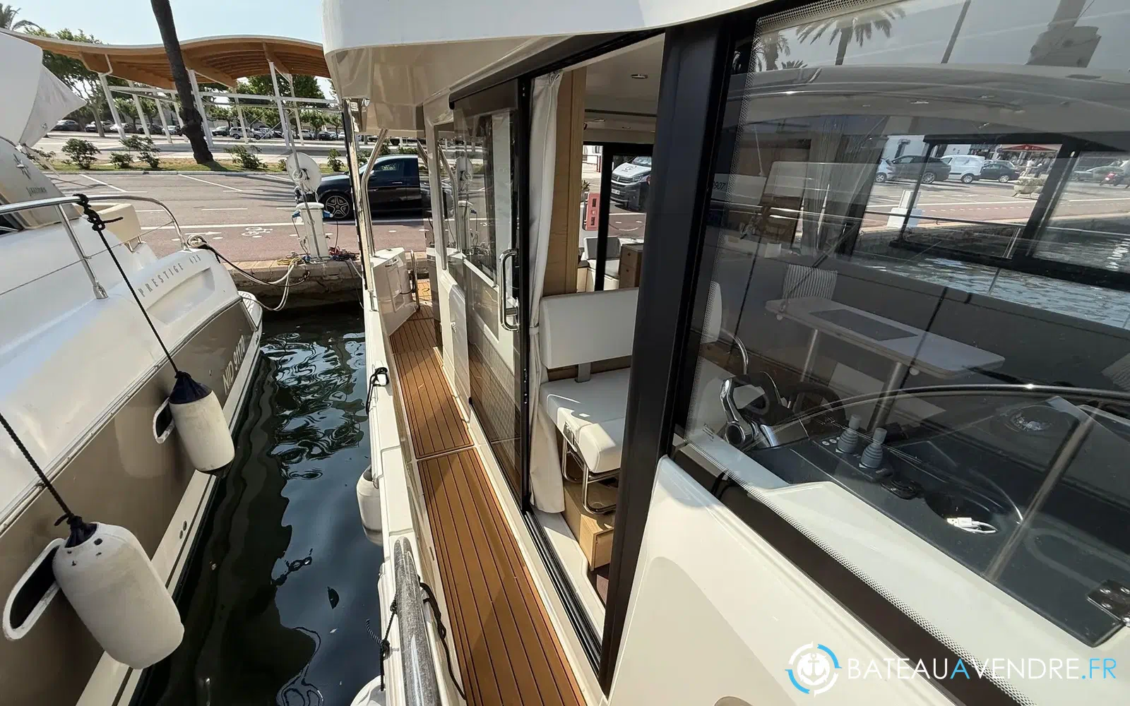 slider 17 Beneteau Swift Trawler 41 Fly
