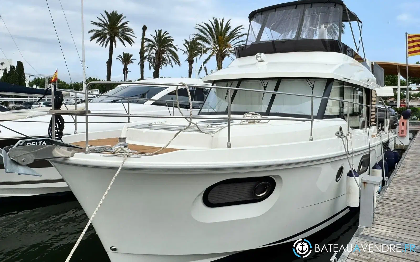 slider 1 Beneteau Swift Trawler 41 Fly
