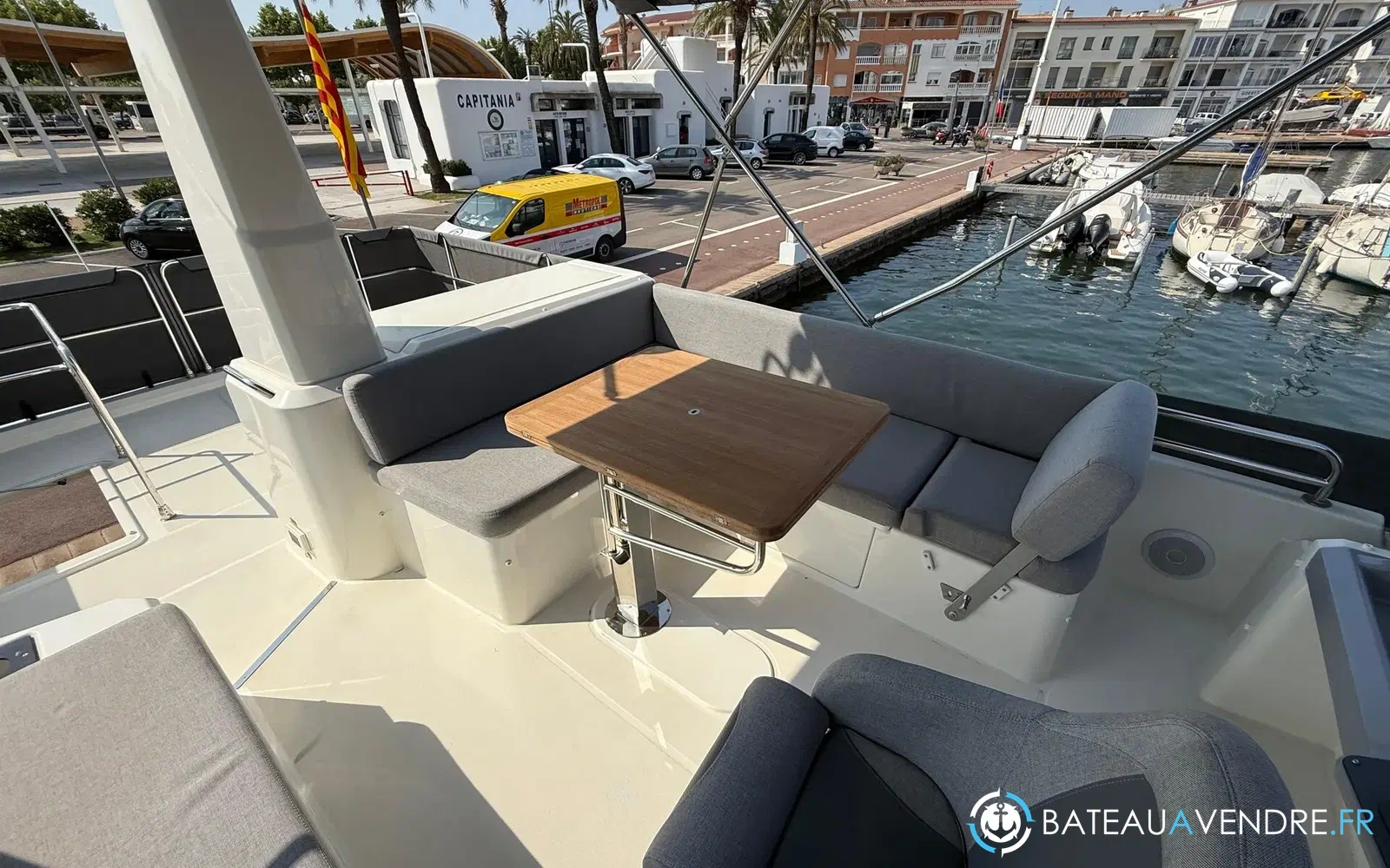slider 21 Beneteau Swift Trawler 41 Fly