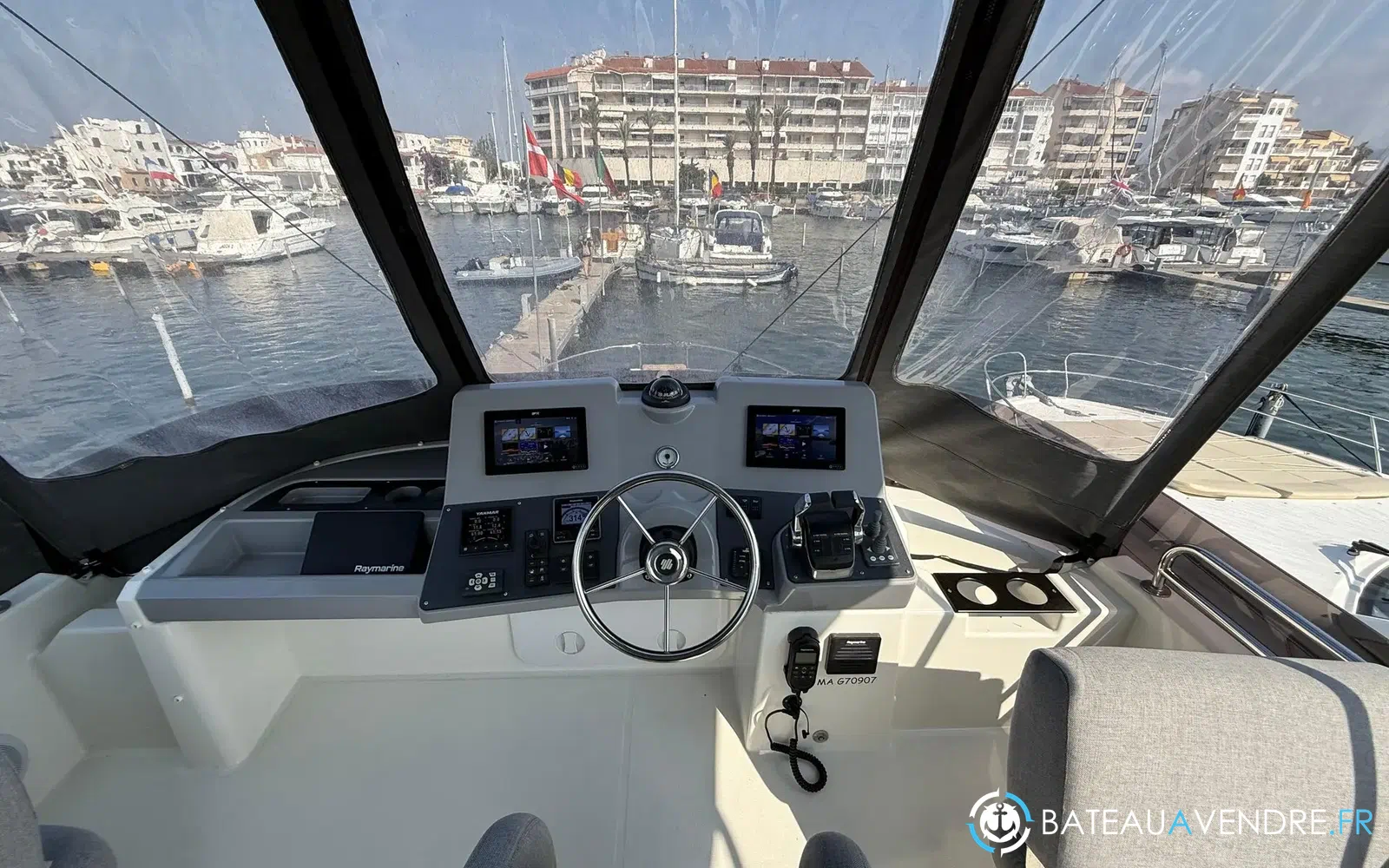 slider 23 Beneteau Swift Trawler 41 Fly